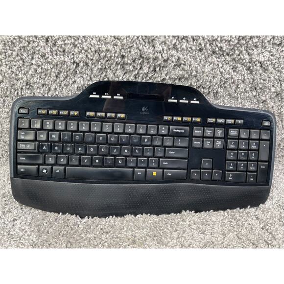 Logitech MK700/ MK710 Black Standard Wireless Keyboard - Picture 1 of 11